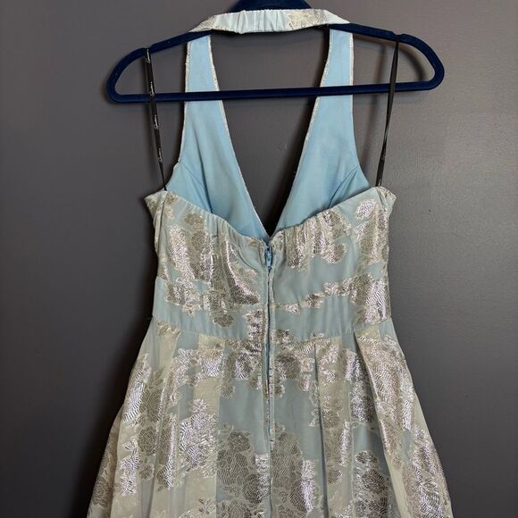 Windsor Cinderella Blue & Metallic Sliver Floral Ballgown Halter Dress Size 11 - Picture 12 of 16